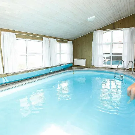 Three-bedroom Holiday In Hjorring 26 *